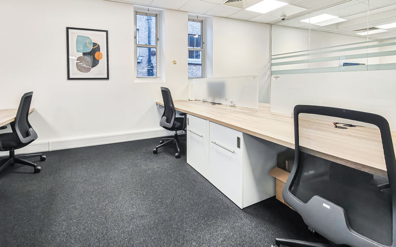 109 Borough High Street, Borough Image 3