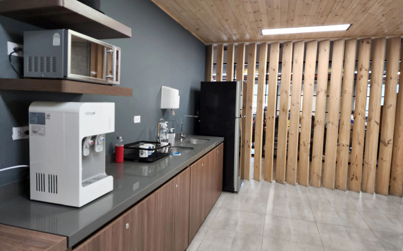 16 Carrera #97-46, Bogotá Image 6