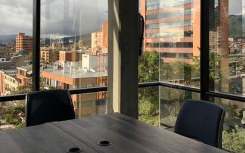 19 Avenida #95-20, Bogotá Image 3