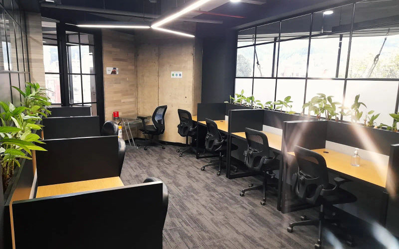 19 Avenida #95-20, Bogotá Image 1