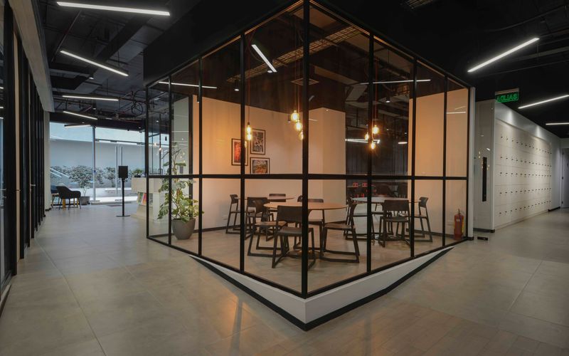 2930 Av Apoquindo, Las Condes Image 2