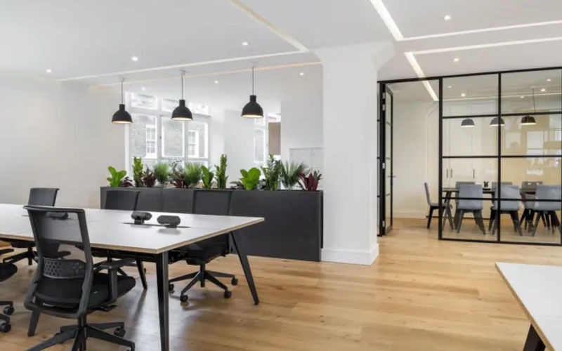 47 King William St, London Image 1