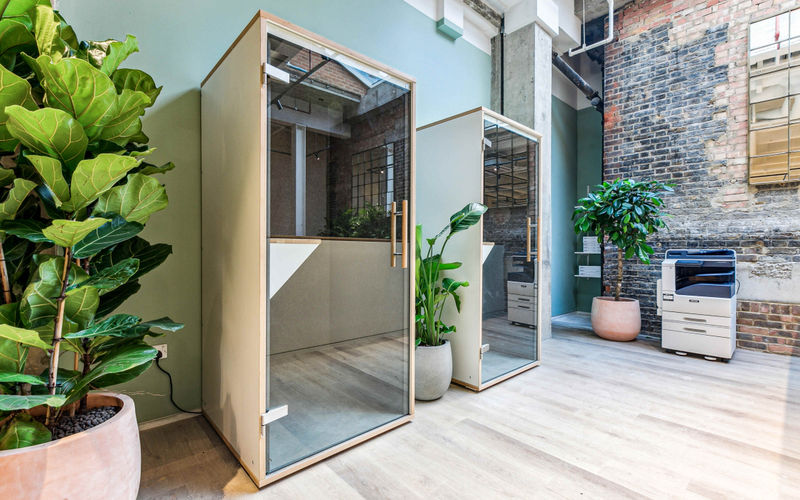 4 Queens Road, London Image 4