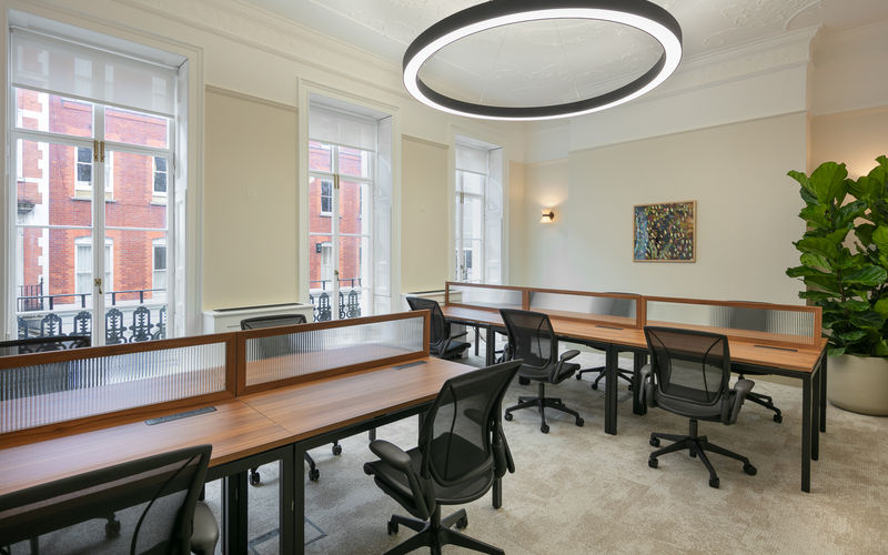 32 Welbeck Street, London Image 1