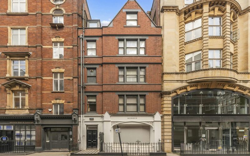 18 Newman Street, Fitzrovia Image 9