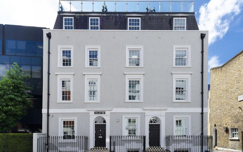 235 – 237 Vauxhall Bridge Rd, London Image 11