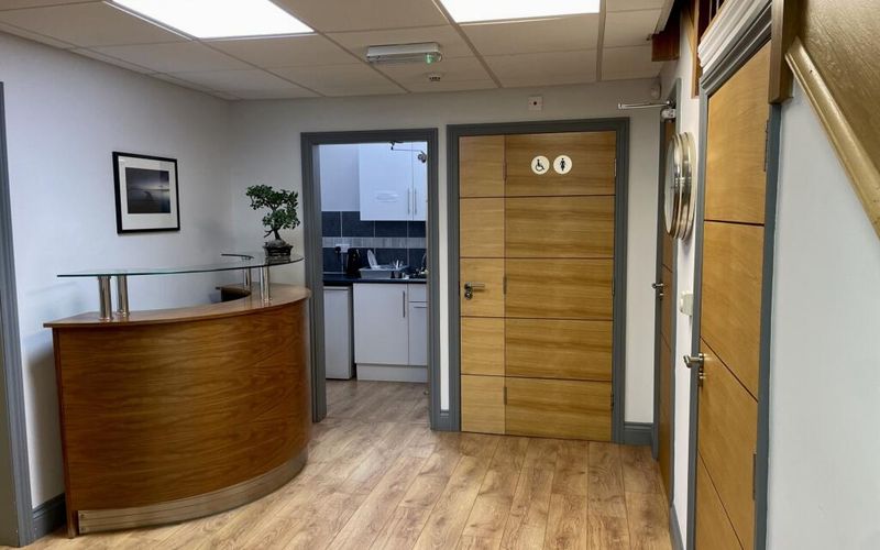 Lake Place, Hoylake Image 3