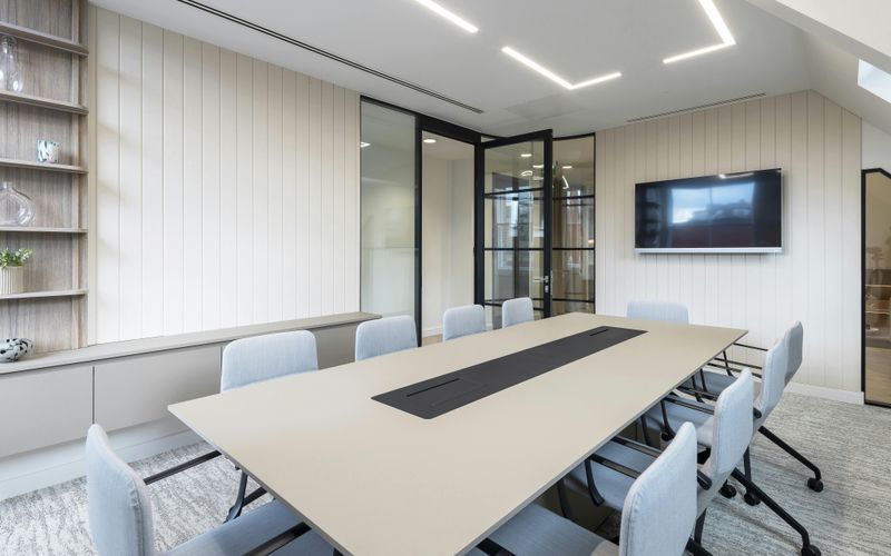 139a New Bond Street, Mayfair Image 1