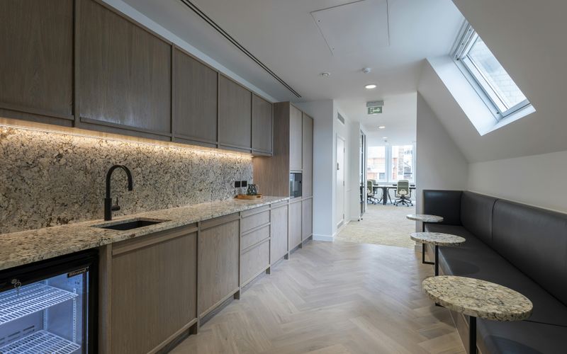 139a New Bond Street, Mayfair Image 6