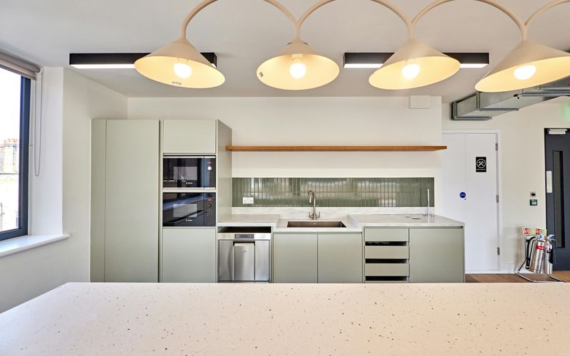 91-93 Baker Street, London Image 6