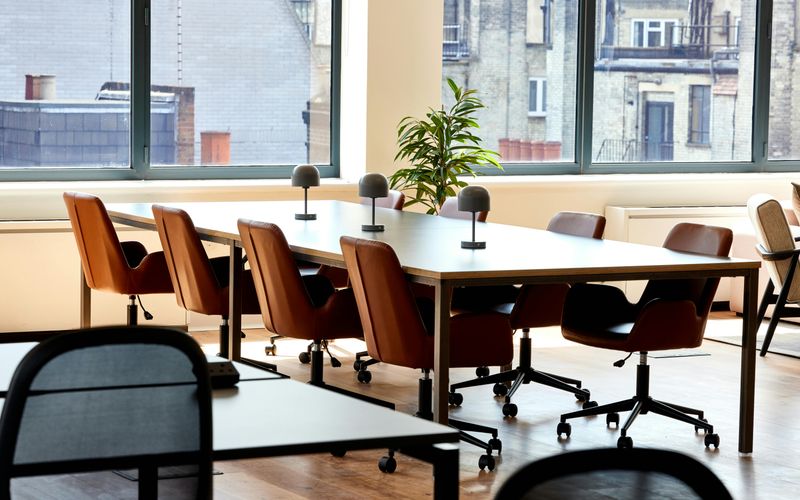 91-93 Baker Street, London Image 4