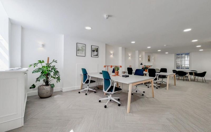 3 Fitzhardinge Street, London Image 7