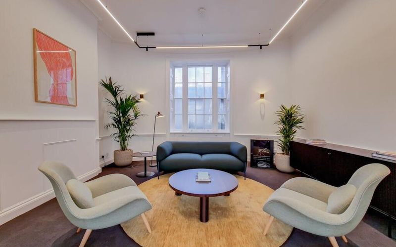 3 Fitzhardinge Street, London Image 3