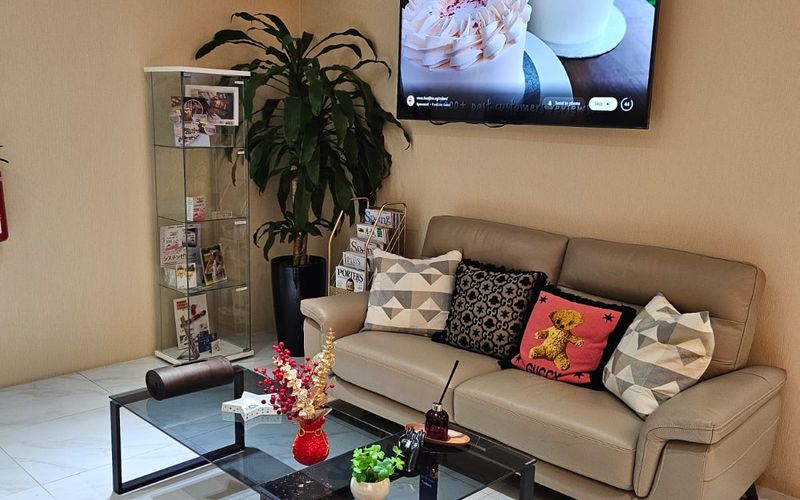 112 Robinson Road, City Image 4