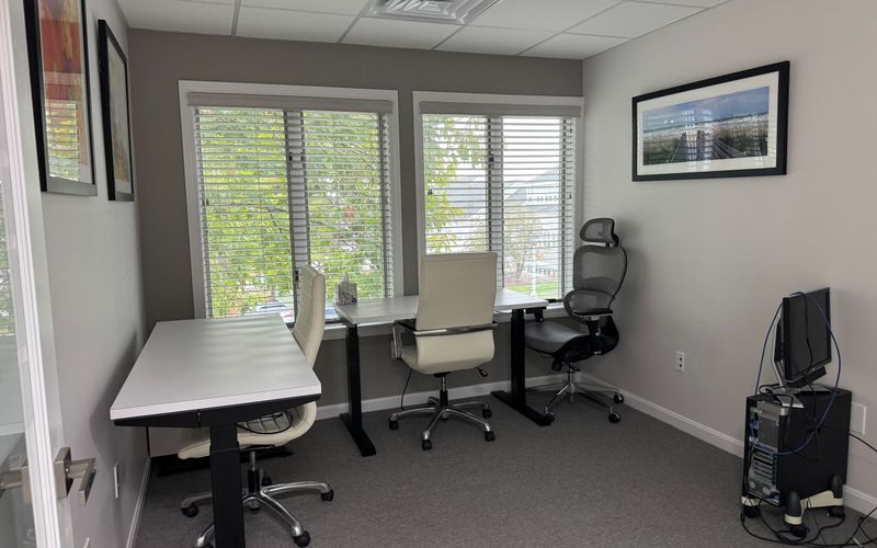 75 Gilcreast Road, Londonderry, 3 DESKS 75 Gilcreast Road, Londonderry Image 1