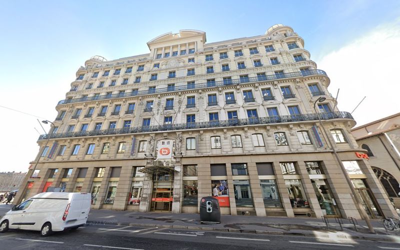 2 Place De La Bourse, Lyon Image 4