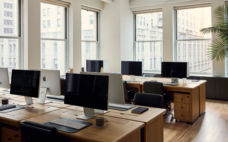 387 Park Avenue South, New York Image 1