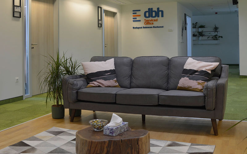 48-66 Lajos Utca, Budapest Image 8