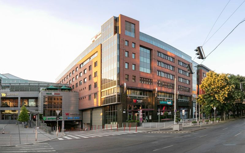 1-3 Váci Út, Budapest Image 9