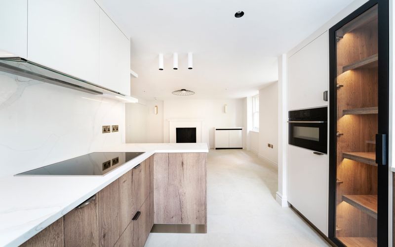 4 Frederick's Place, London Image 1