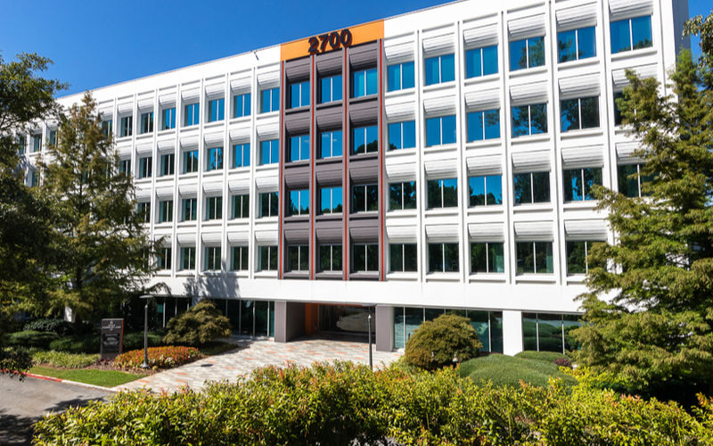 2700 Cumberland Pkwy Se, Atlanta, 5 DESKS 2700 Cumberland Pkwy Se, Atlanta Image 1