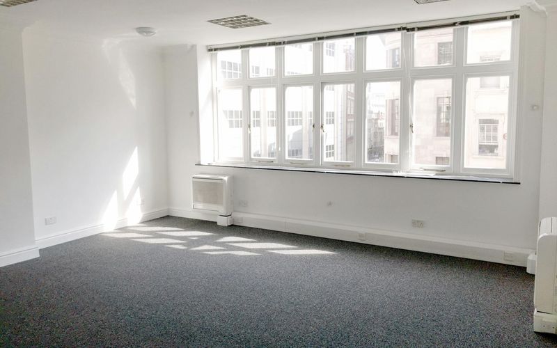 150 Fleet Street, Midtown Image 2