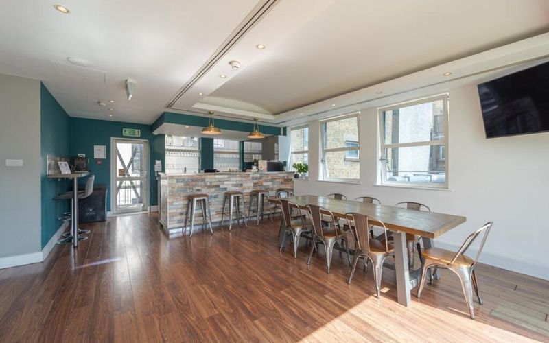 36-37 Dean Street, London Image 13