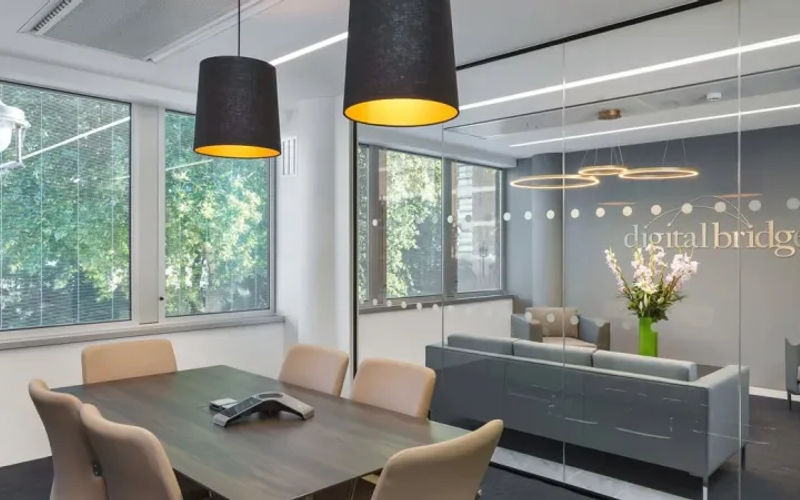 35 Portman Square, London Image 2