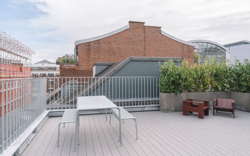 12 Great Sutton Street, Clerkenwell Image 9