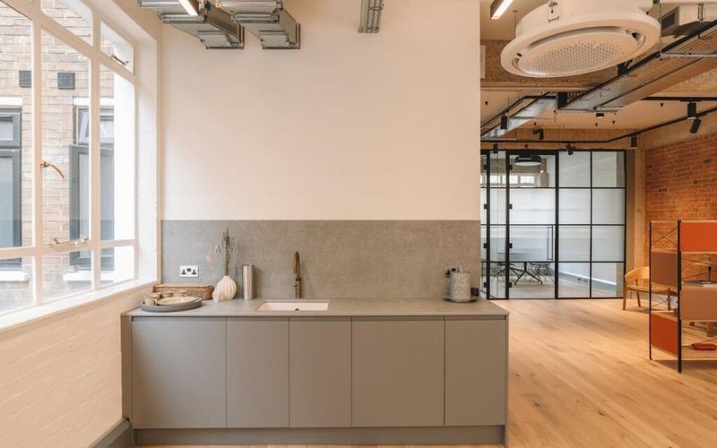 12 Great Sutton Street, Clerkenwell Image 5