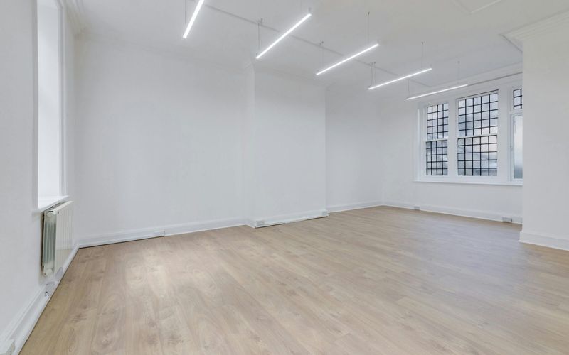 21-22 Castle Street, Fitzrovia Image 4