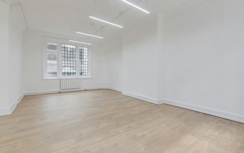 21-22 Castle Street, Fitzrovia Image 2