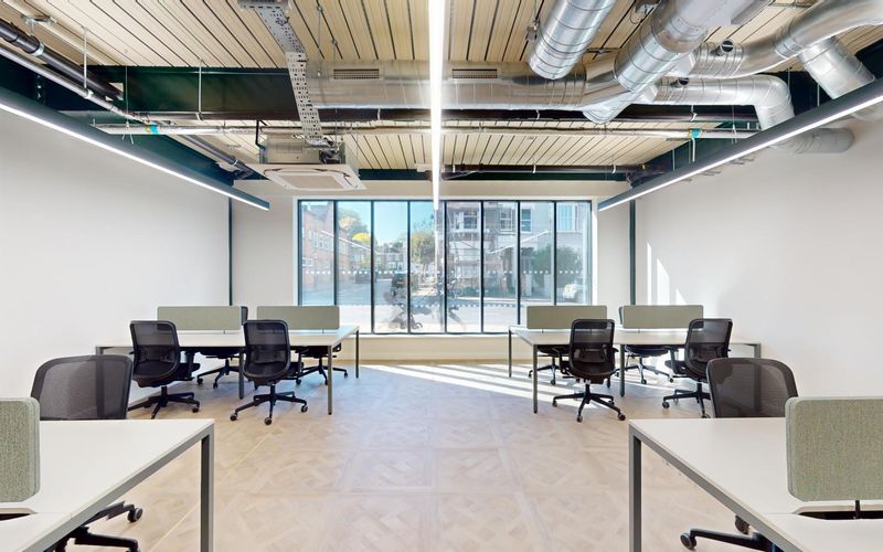 116 Putney Bridge Road, London Image 3