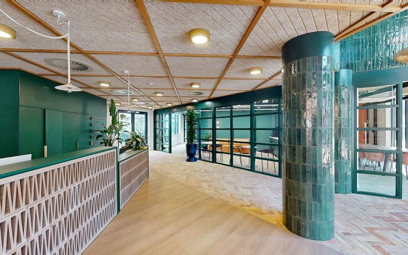 116 Putney Bridge Road, London Image 6