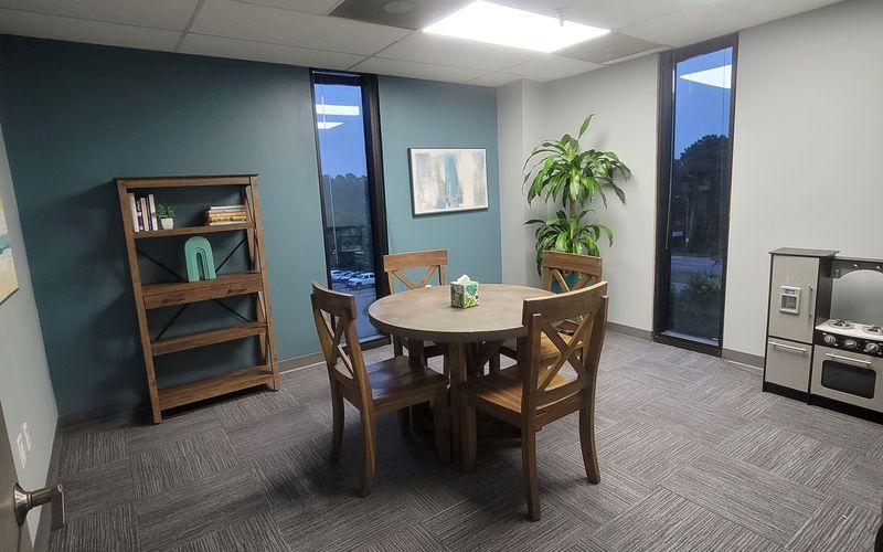 1300 Diamond Springs Road, Virginia Beach Image 6