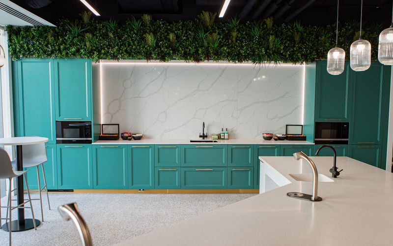 Wellington Way, Surrey Image 2