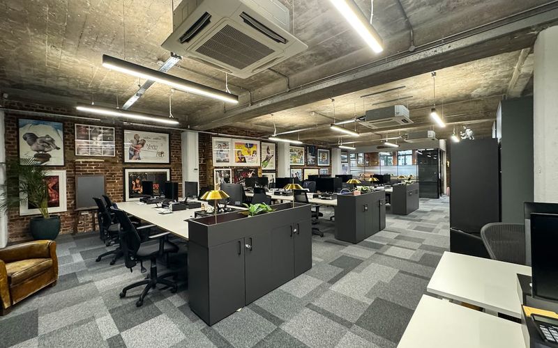 64 Essex Road, Islington Image 7