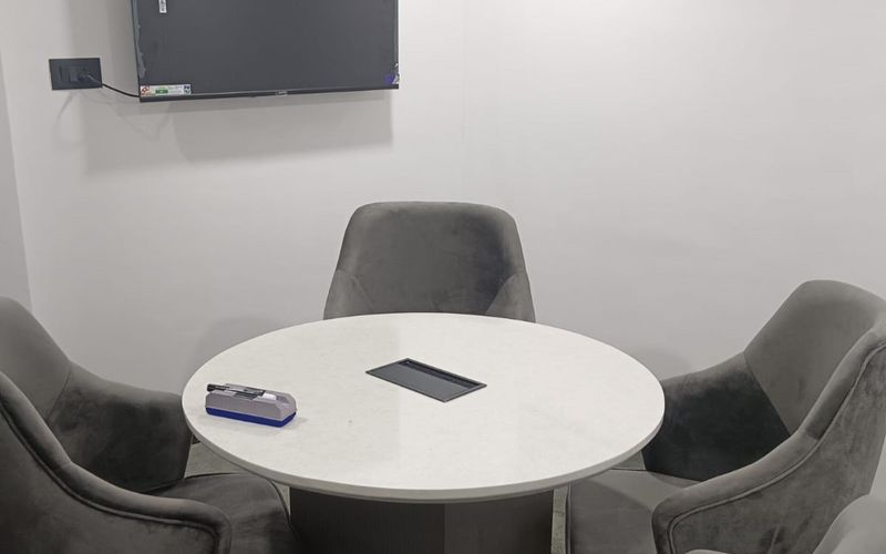 Andheri - Kurla Rd Mota Nagar Andheri East, Mumbai Image 4