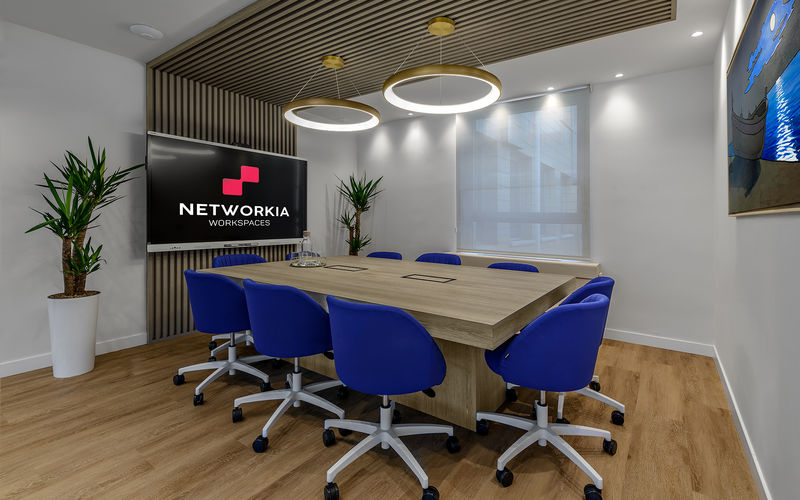 18 Paseo De La Castellana, Salamanca Image 1