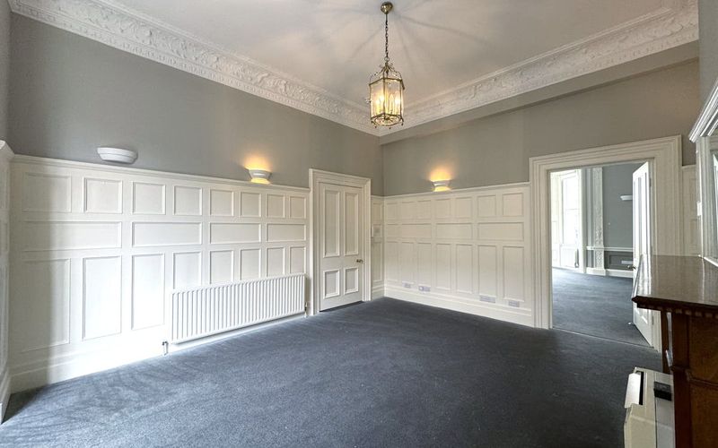 81 Cromwell Road, Victoria Image 5