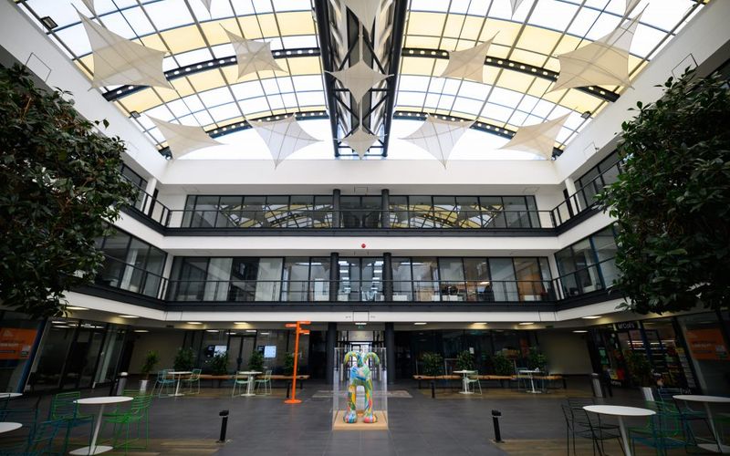 Almondsbury, Bristol Image 7