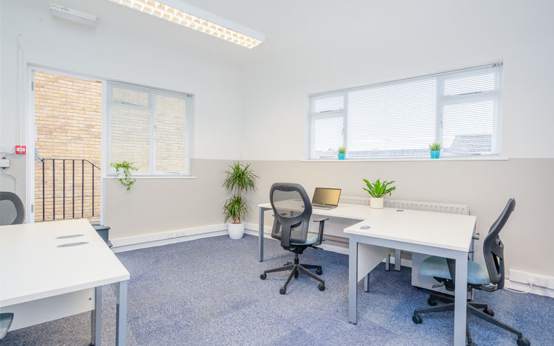 96 96 High Street, Guildford Image 6