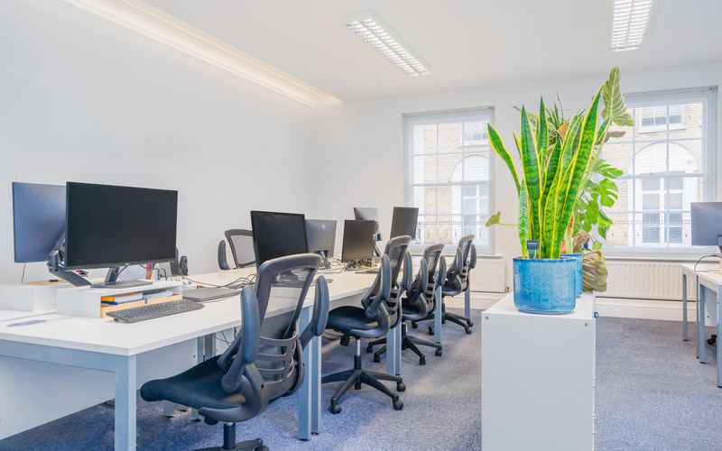 96 96 High Street, Guildford Image 4