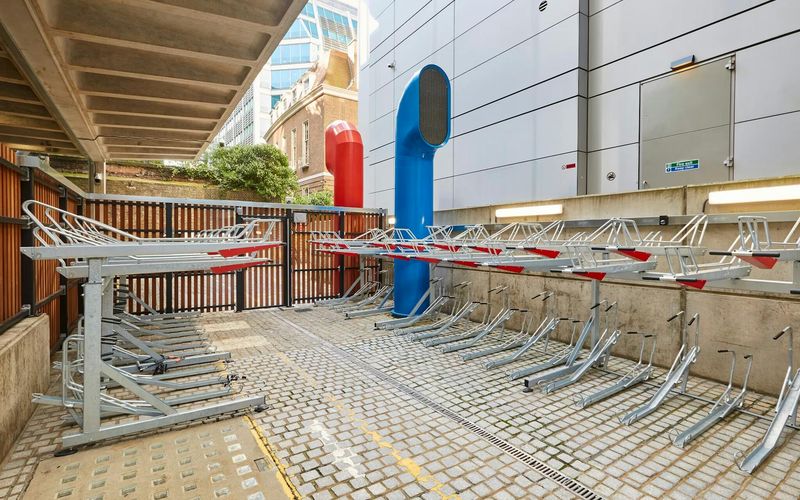 88 Wood Street, London Image 5