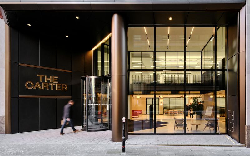 11 Pilgrim Street, London Image 10