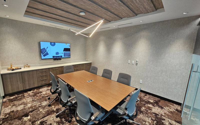 555 Belaire Ave, Chesapeake Image 1