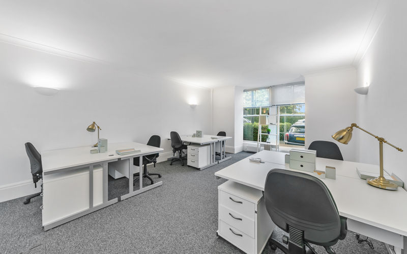 Wyvols Court, Reading Image 4