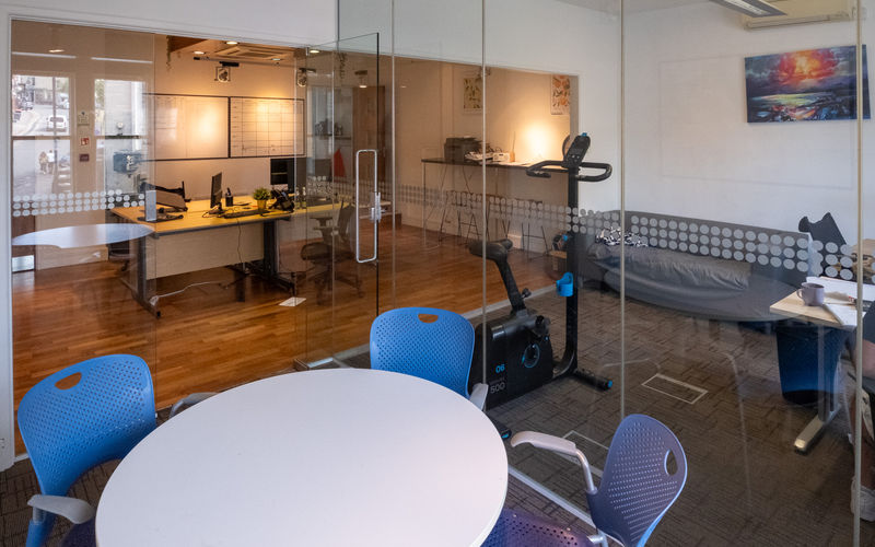 80 Queens Road, Clifton Image 2