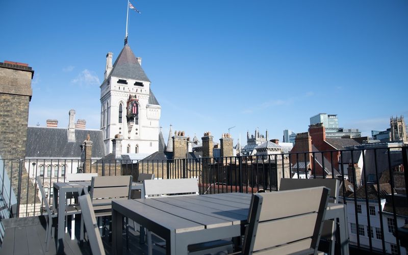 231 Strand, Strand Image 12