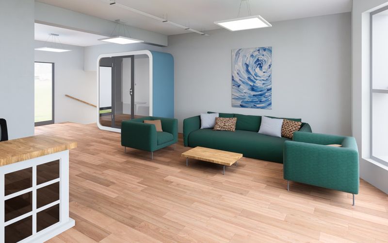 5-7 The Crescent, Cornwall Image 4